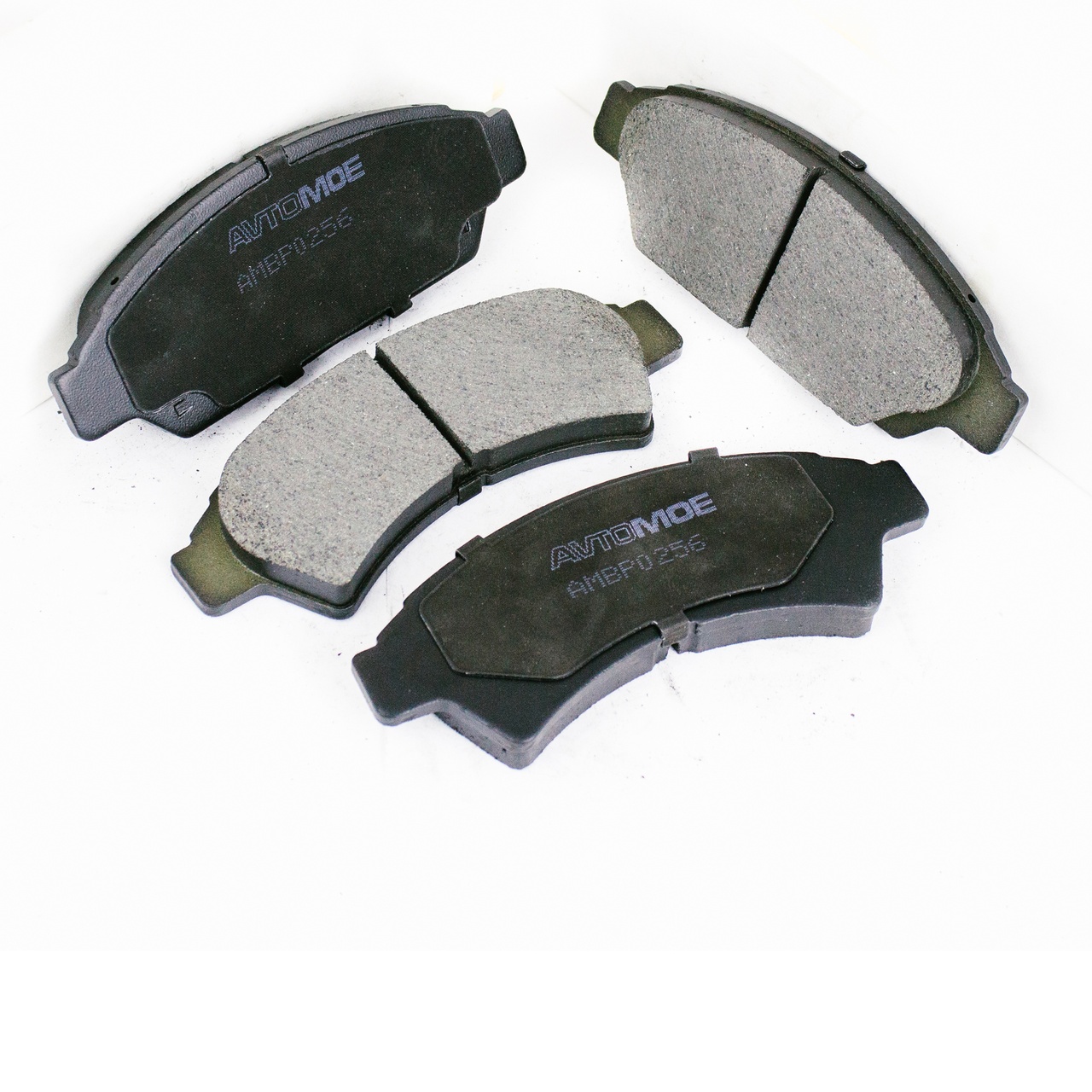 Колодки тормозные передние AMBP0256 AVTOMOE
